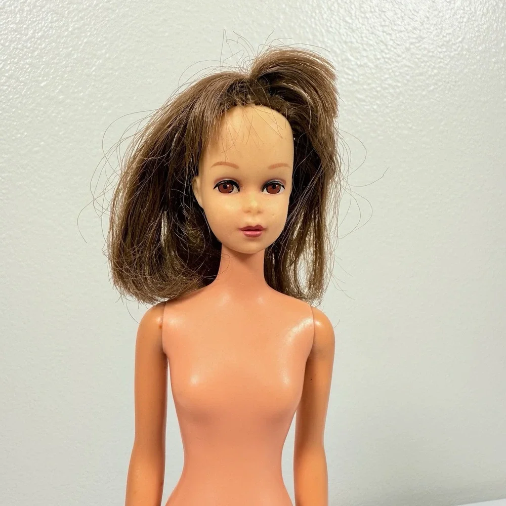 Vintage 1966 Mattel Francie #1140 Straight Leg Brunette Japan First Issue Barbie
